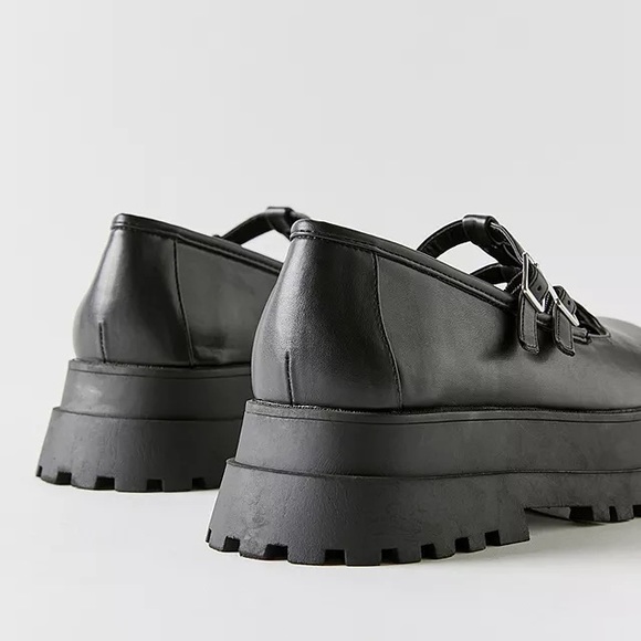 Urban Outfitters,  Platform Double-Strap Treaded Chunky platform shoes - Picture 5 of 6